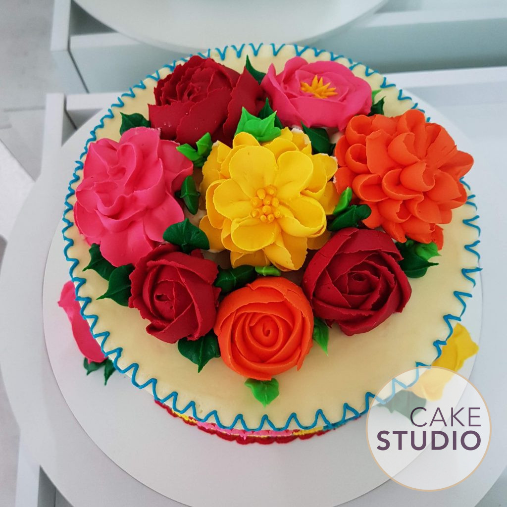 Bolo Bordado Mexicano. Feito por Cake Studio ( contato@cakestudio.com.br | Whatsapp: (11) 96882-2623 )