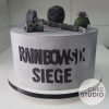 Bolo do videogame Rainbow Six Siege. Feito por Cake Studio ( contato@cakestudio.com.br | Whatsapp: (11) 96882-2623 ).